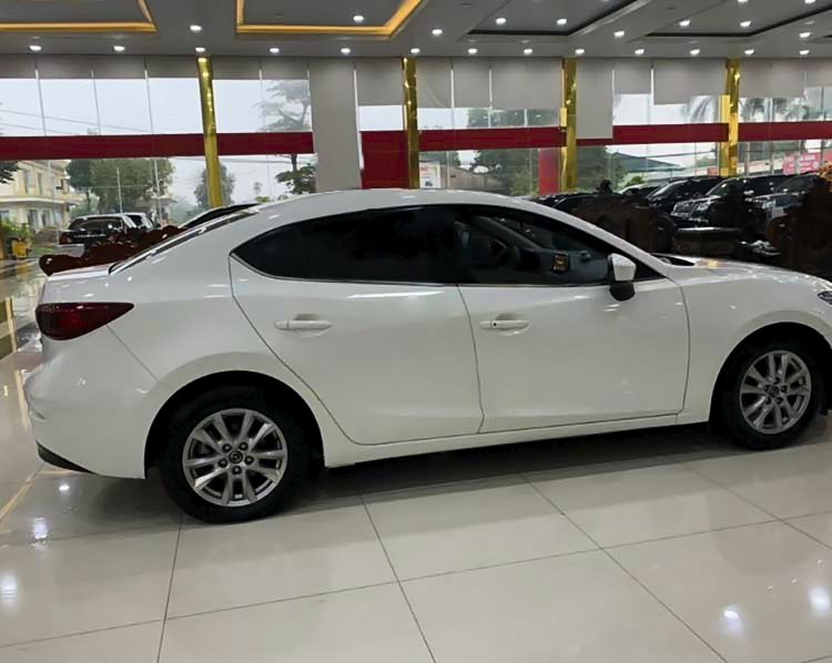 Mazda 3 2015 - Màu trắng