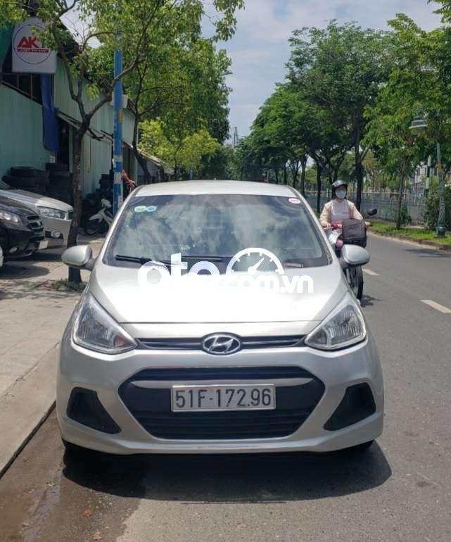 Hyundai Grand i10 2015 - Màu bạc, nhập khẩu nguyên chiếc số sàn