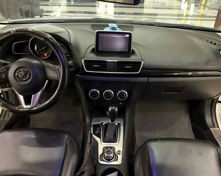 Mazda 3 2015 - Màu trắng