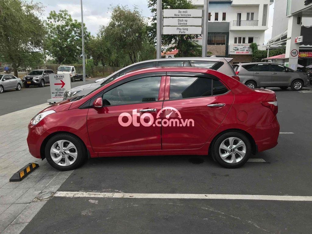 Hyundai Grand i10 2019 - Màu đỏ số tự động