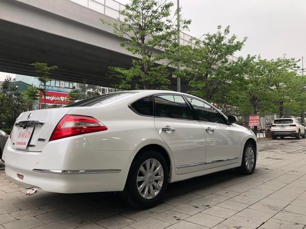 Nissan Teana 2010 - Màu trắng, xe đẹp