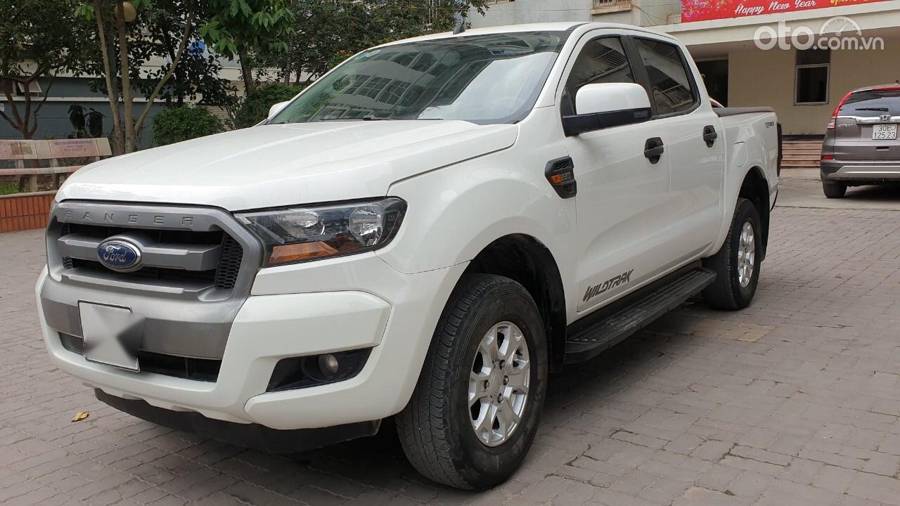 Ford Ranger 2015 - Bán xe Ford Ranger đời 2015 đã đi 8 vạn - Giá cạnh tranh nhất - Miễn phí check hãng trước khi mua