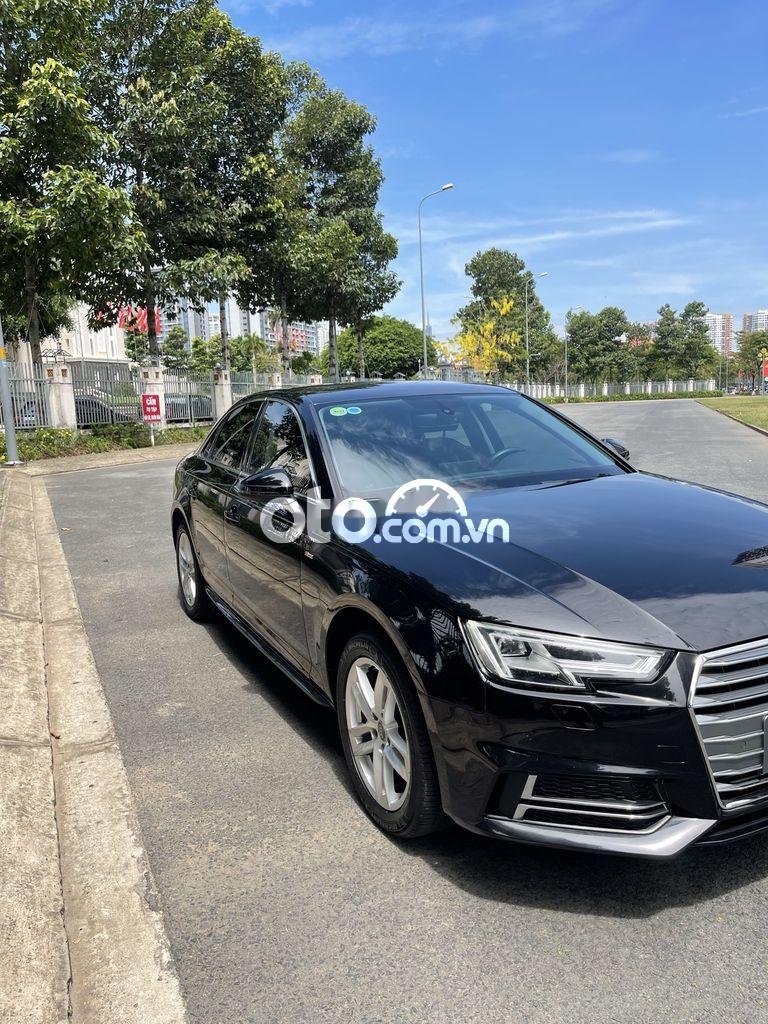 Audi A4 2017 - Màu đen, xe đẹp như xe mới