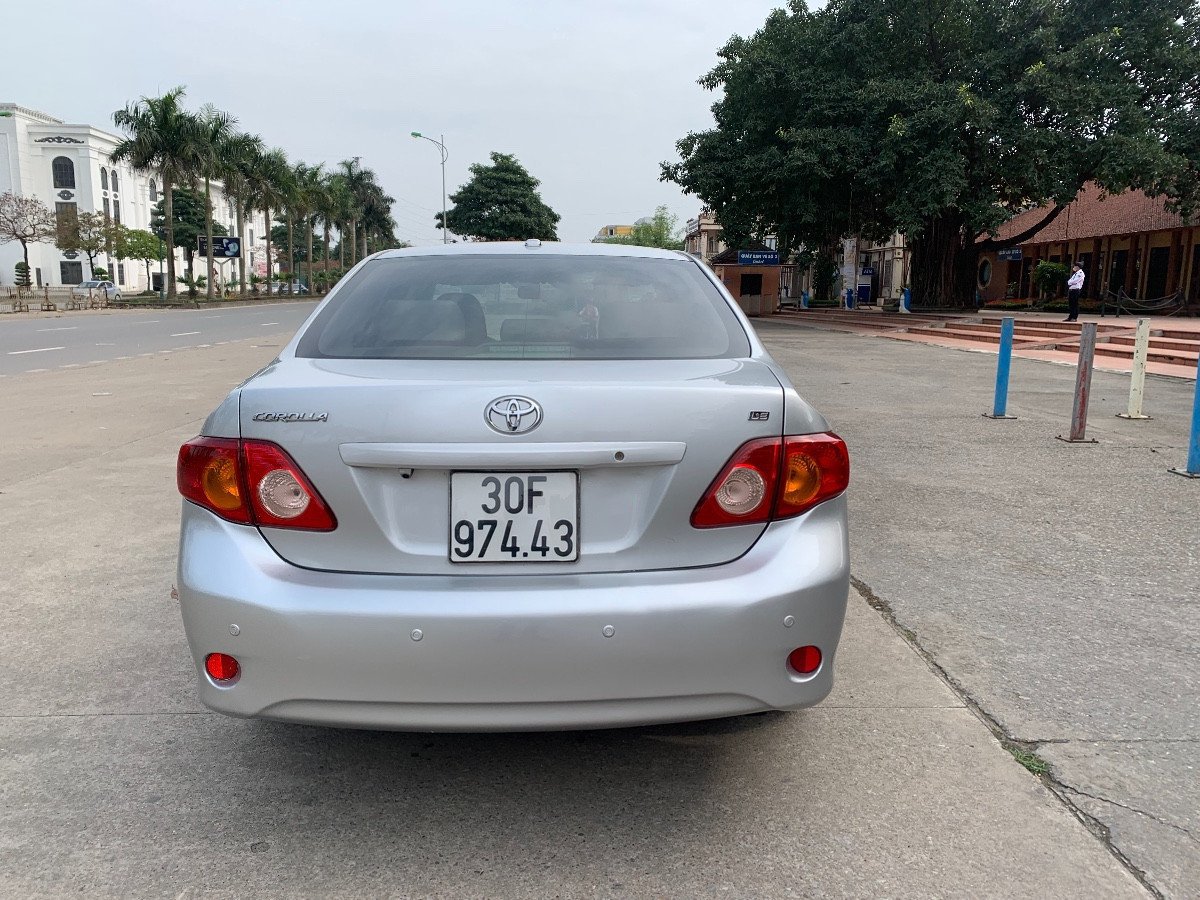 Toyota Corolla 2008 - Xe màu bạc, nhập khẩu