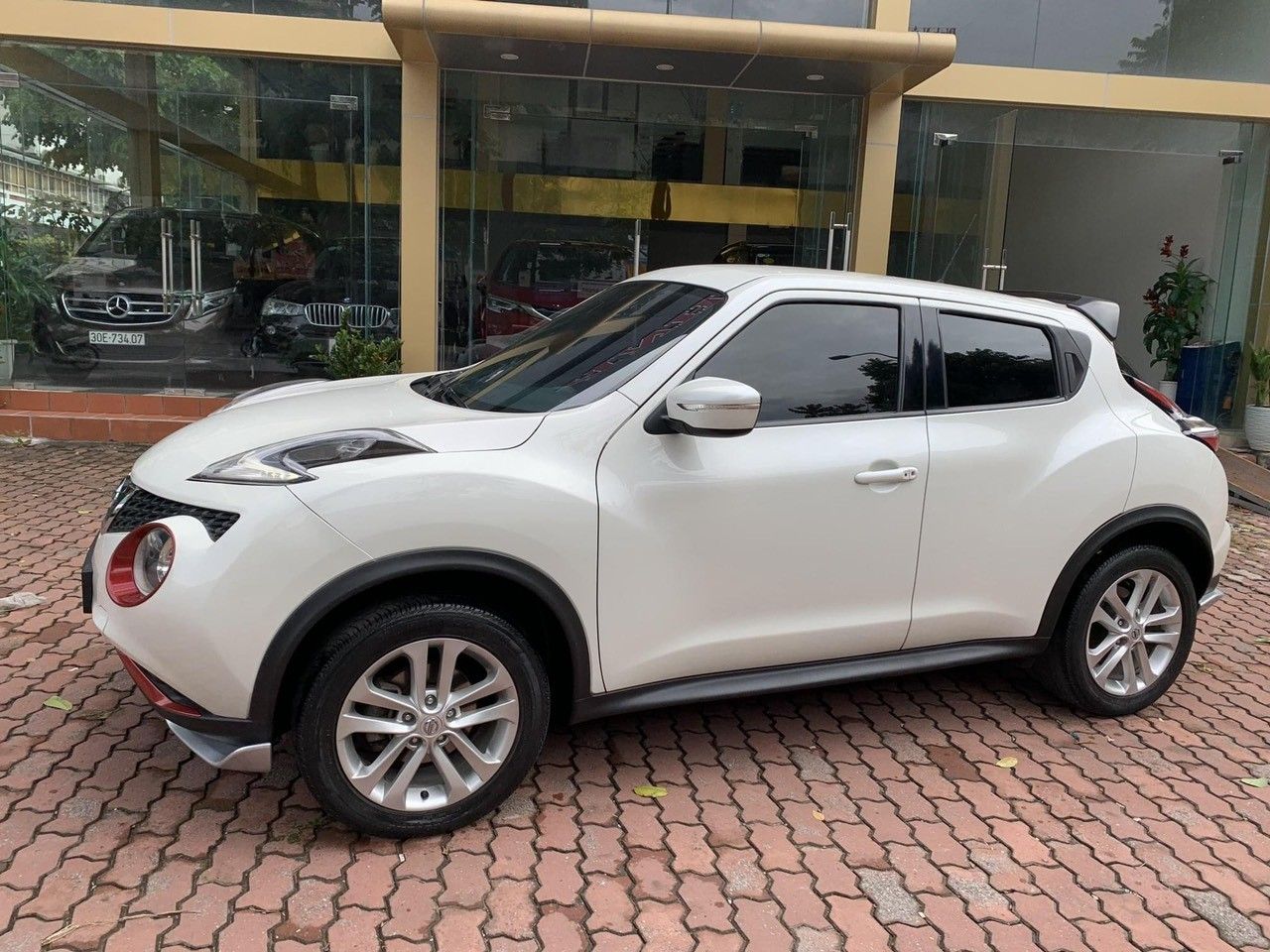 Nissan Juke 2016 - Xe màu trắng