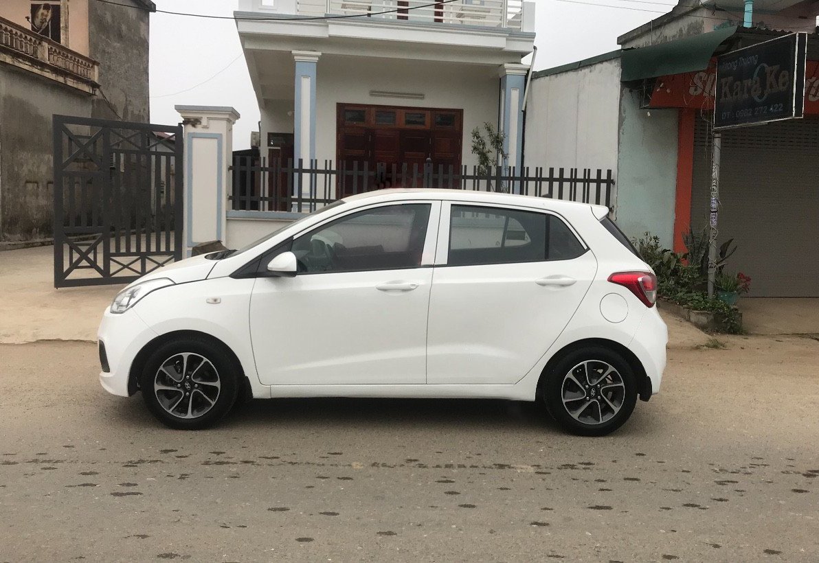 Hyundai Grand i10 2014 - Màu trắng, nhập khẩu, 179 triệu