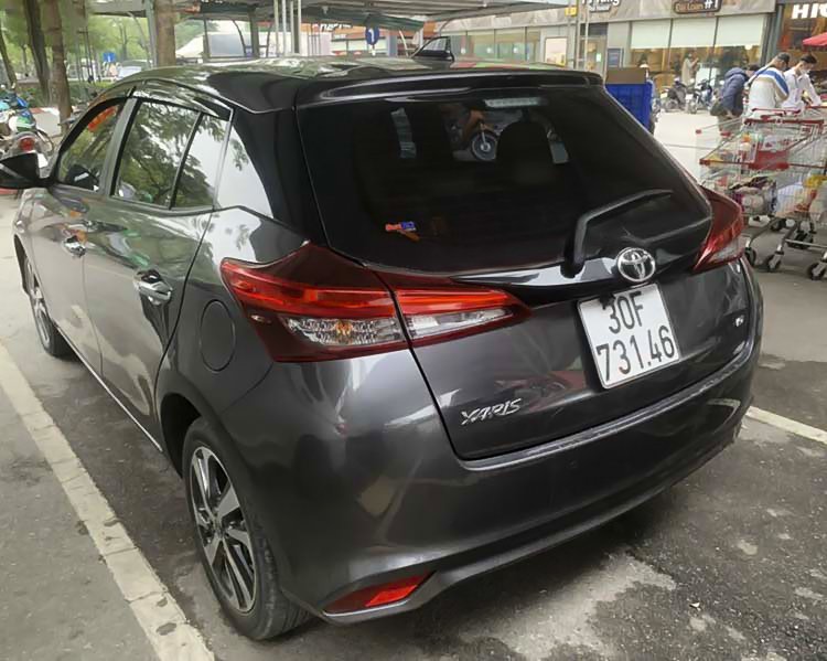 Toyota Yaris 2018 - Màu xám, nhập khẩu