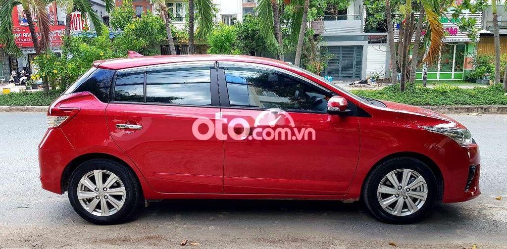 Toyota Yaris 2017 - Màu đỏ, nhập khẩu giá cạnh tranh