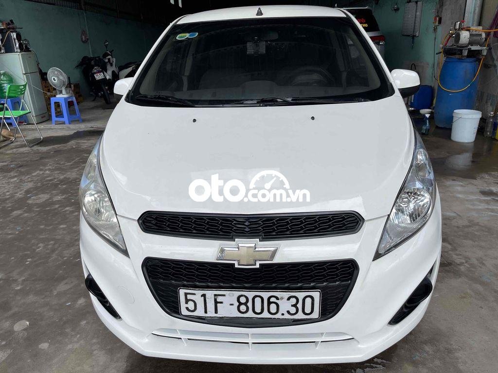 Chevrolet Spark 2016 - Màu trắng, giá cực tốt