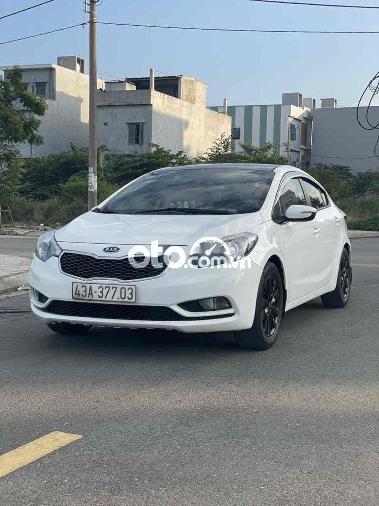 Kia K3 2016 - Màu trắng, xe gia đình