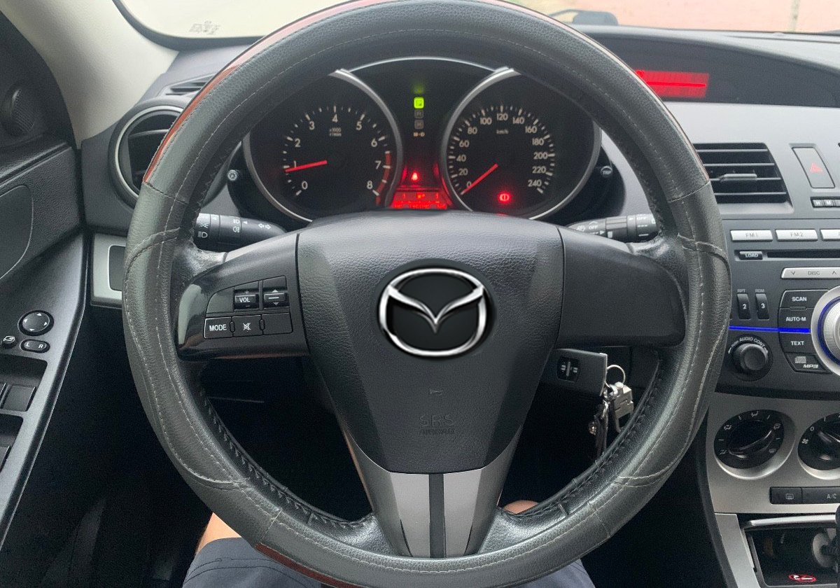 Mazda 3 2010 - Màu đen, nhập khẩu