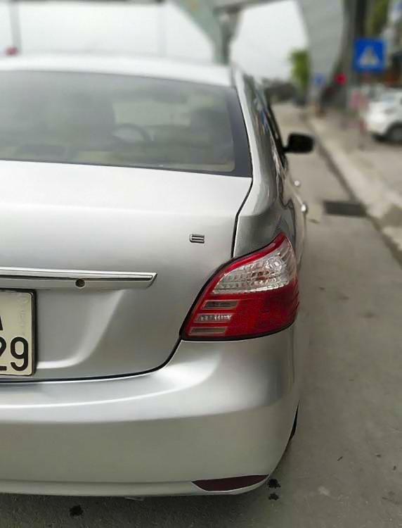 Toyota Vios 2013 - Màu bạc, xe đẹp