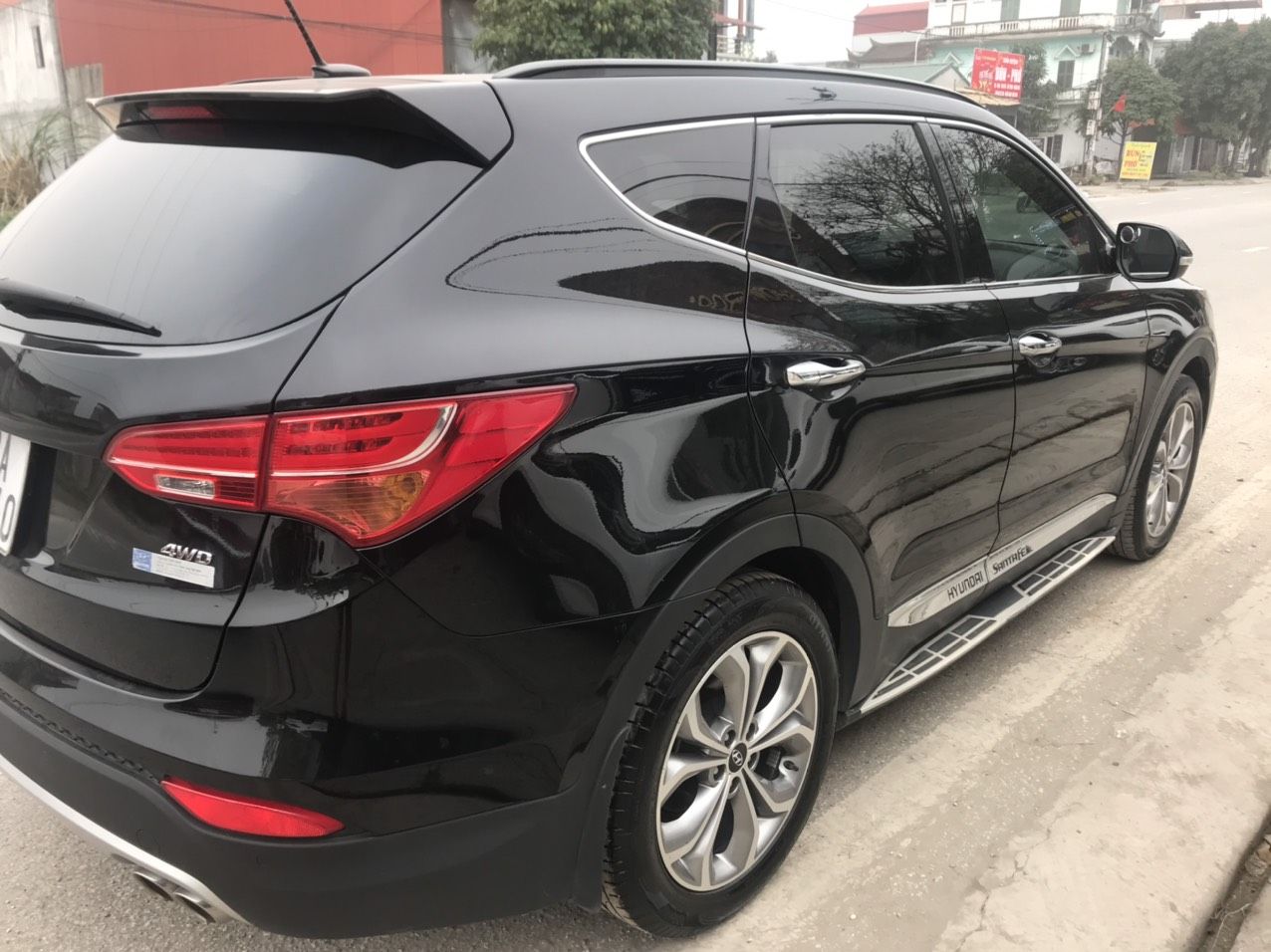 Hyundai Santa Fe 2015 - Cần bán lại xe Hyundai Santafe sản xuất năm 2015