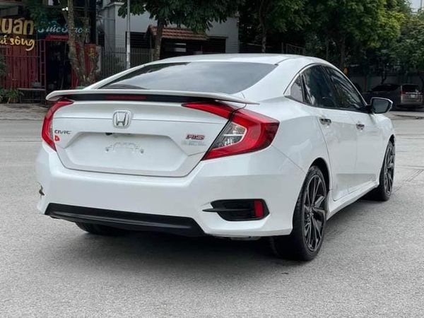Honda Civic 2019 - Xe màu trắng