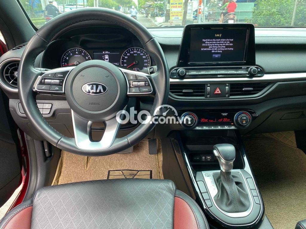 Kia Cerato 2019 - Xe siêu lướt, màu đỏ