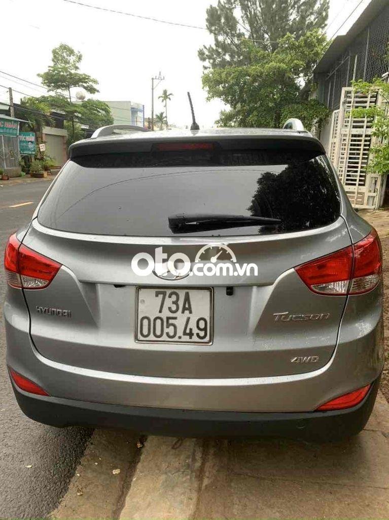 Hyundai Tucson 2011 - Màu bạc, nhập khẩu nguyên chiếc giá hữu nghị