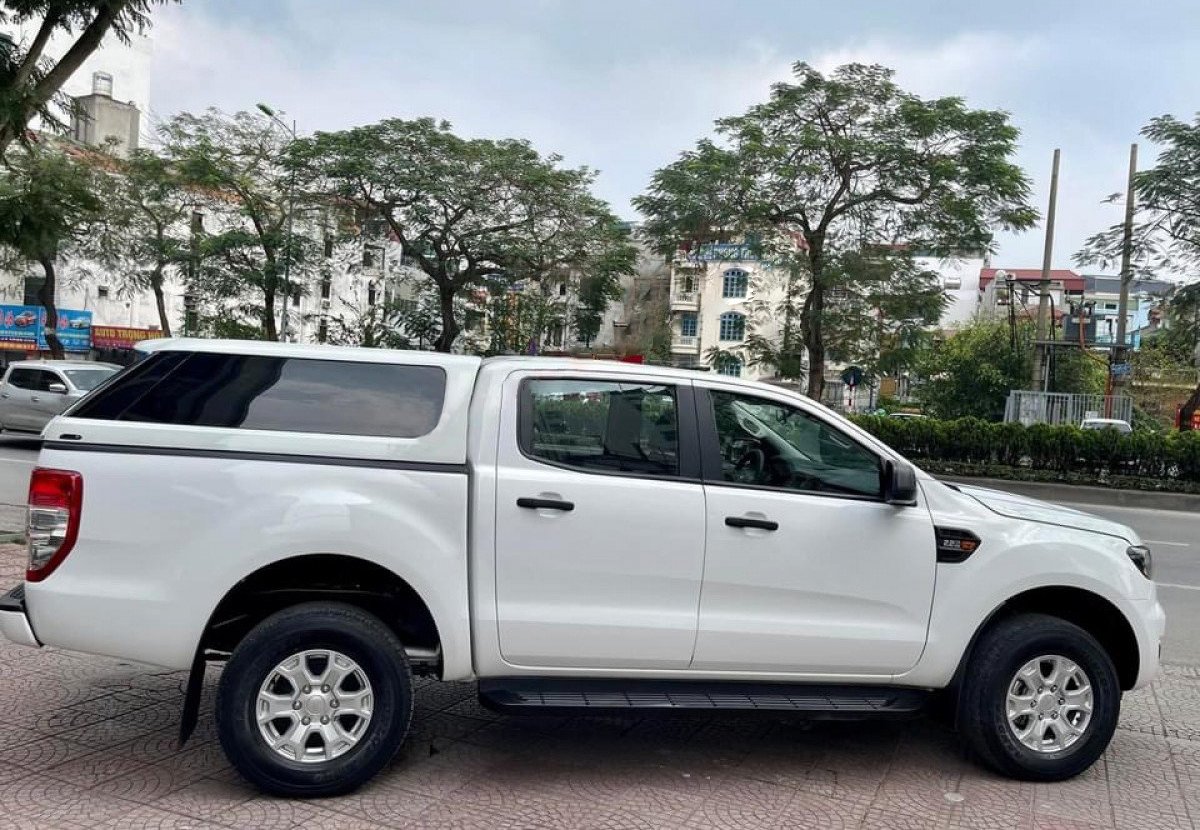 Ford Ranger 2018 - Màu trắng, xe nhập giá hữu nghị