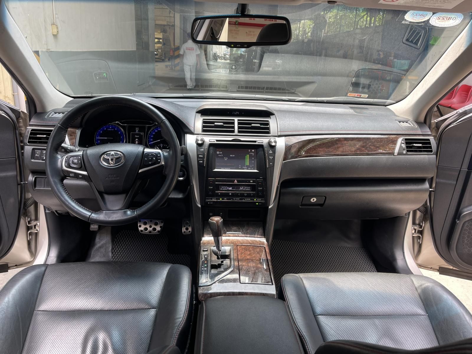 Toyota Camry 2015 - Camry đẹp - xe đã qua sử dụng chính hãng