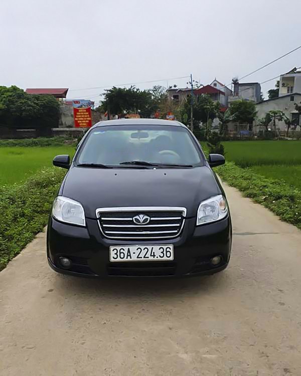 Daewoo Gentra 2010 - Màu đen