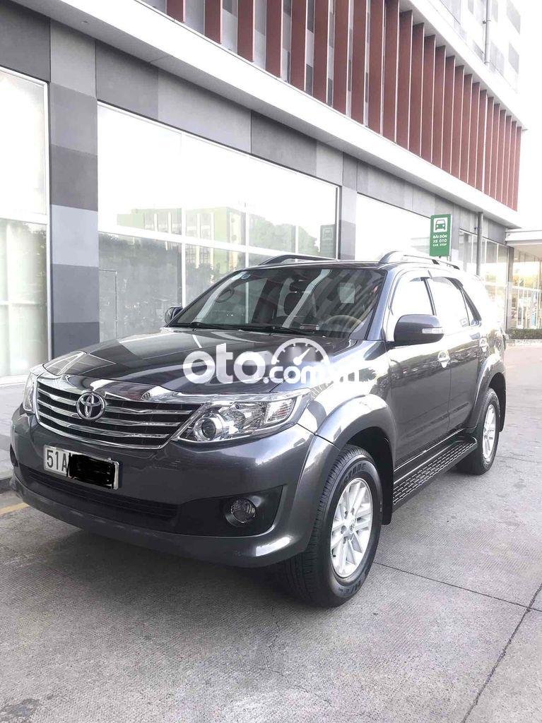 Toyota Fortuner 2012 - xe chất 