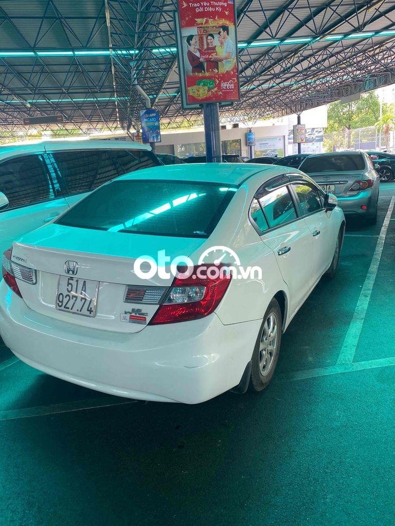 Honda Civic 2014 - Màu trắng, giá 425tr