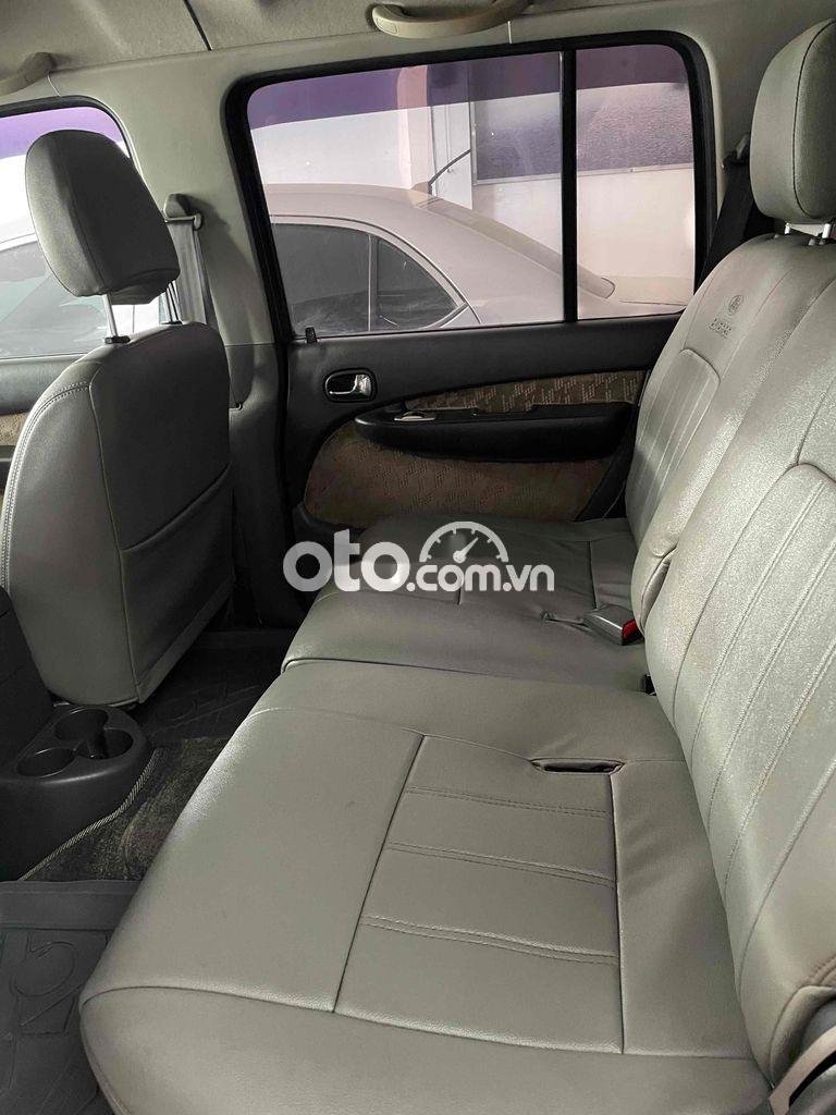 Ford Everest 2005 - Màu đen xe gia đình