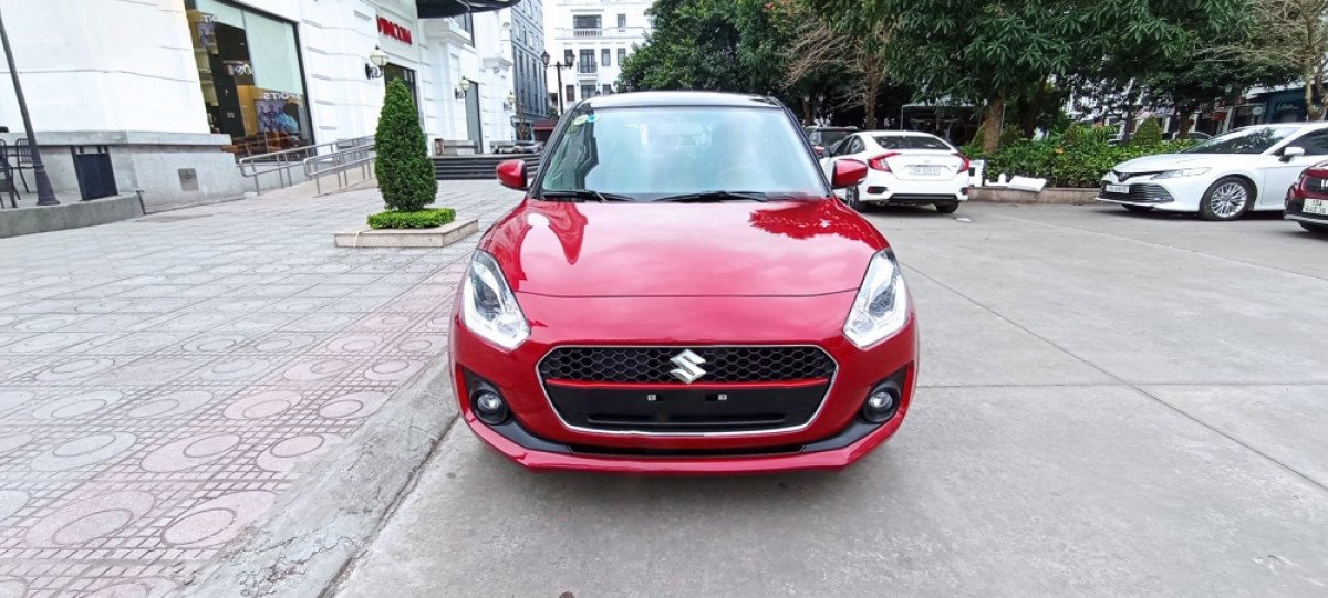 Suzuki Swift 2018 - Màu đỏ, giá chỉ 485 triệu