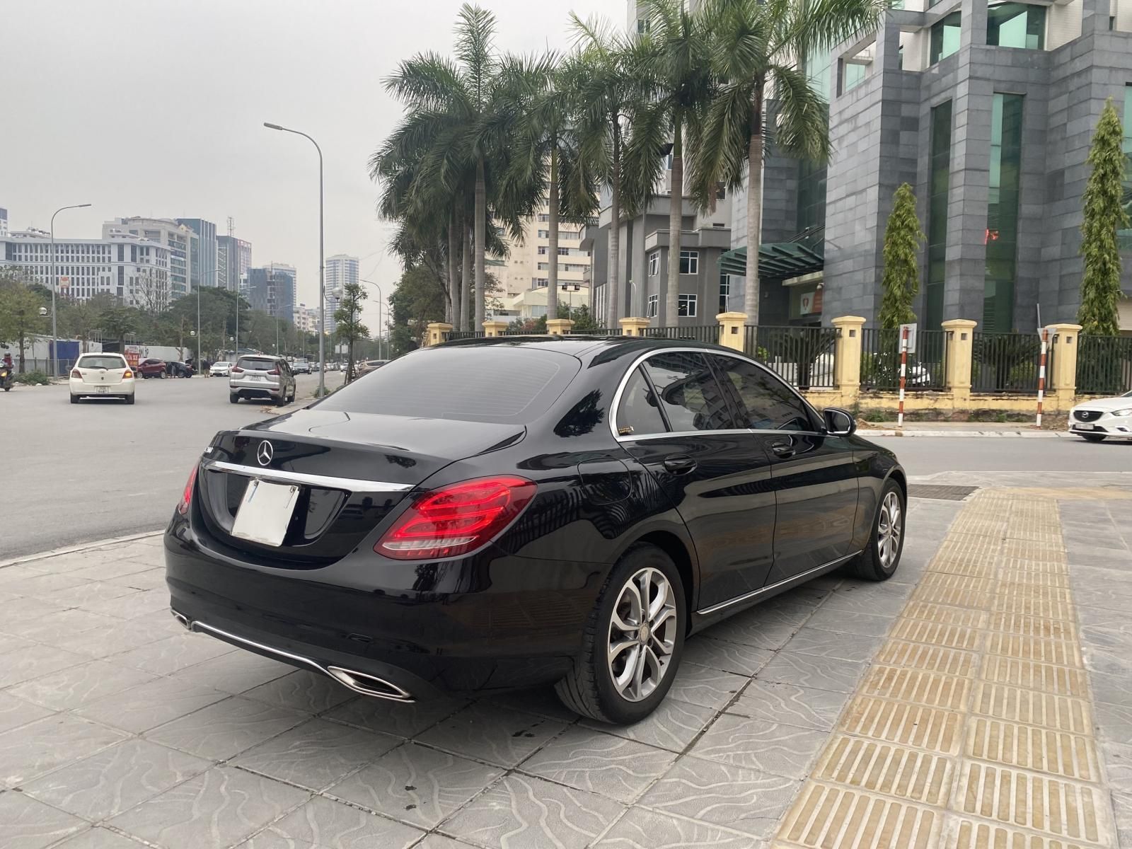 Mercedes-Benz C200 2016 - Chạy cực kì ít