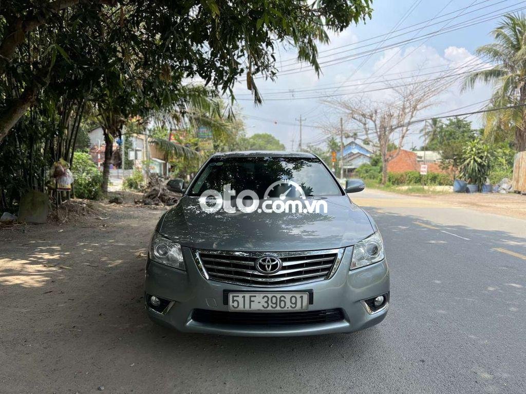 Toyota Camry 2010 - Biển thành phố