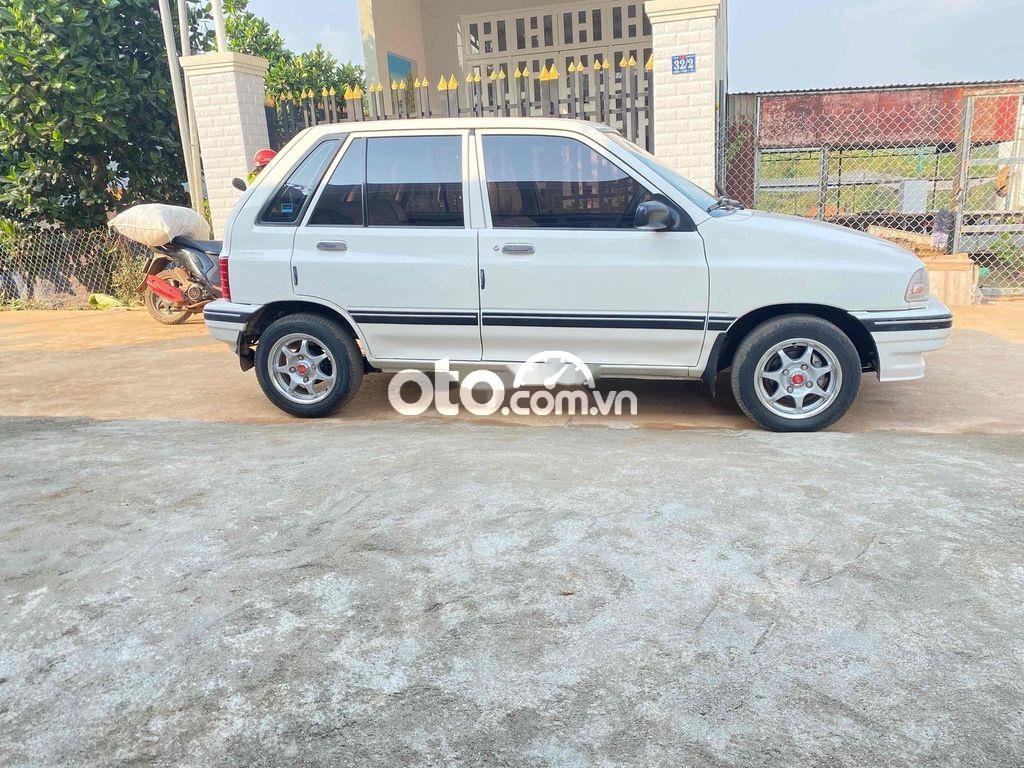 Kia CD5 2004 - Màu trắng