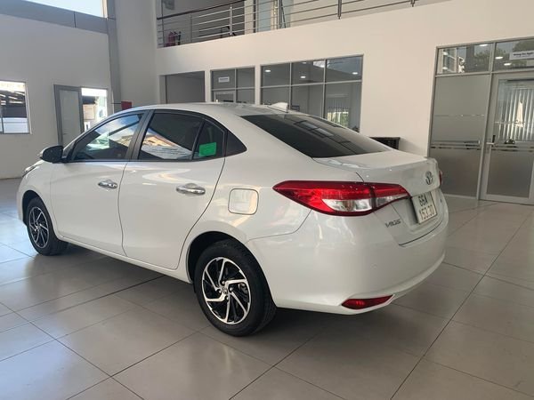 Toyota Vios 2021 - Cần bán lại xe Toyota Vios 1.5G AT sản xuất 2021, màu trắng 