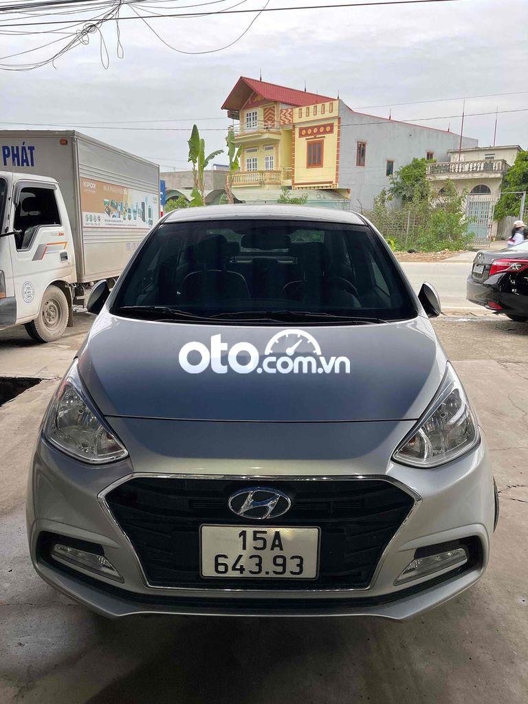 Hyundai Grand i10 2020 - Màu bạc, nhập khẩu số sàn, giá cực tốt