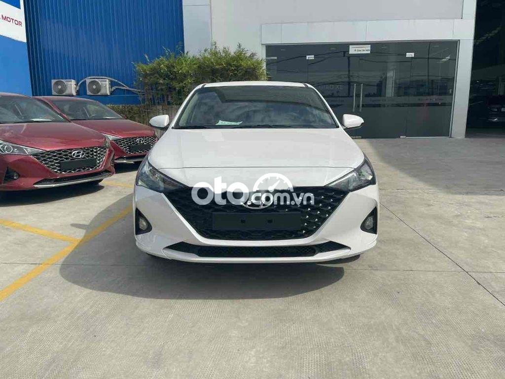 Hyundai Accent 2021 - Màu trắng giá hữu nghị