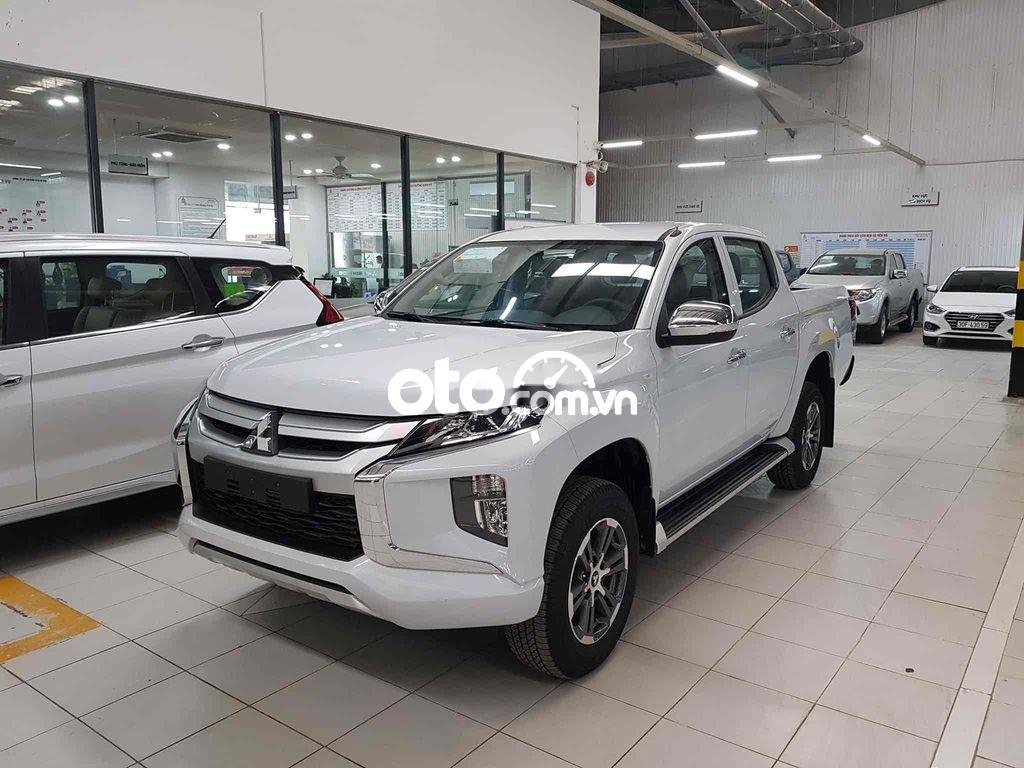 Mitsubishi Triton 2021 - Màu trắng, xe nhập giá hữu nghị