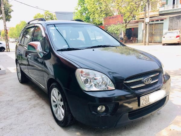 Kia Carens 2010 - Màu đen, xe nhập còn mới