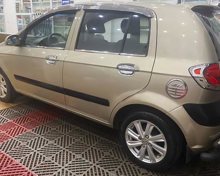 Hyundai Getz 2010 - Màu nâu, nhập khẩu