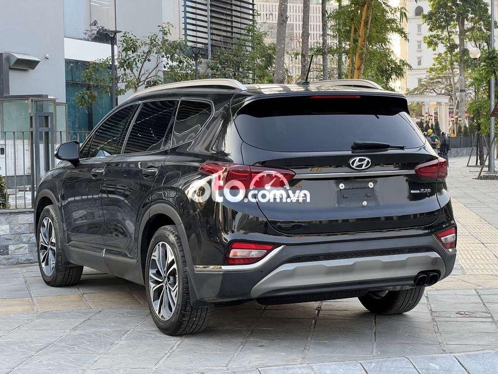 Hyundai Santa Fe 2020 - Xe màu đen