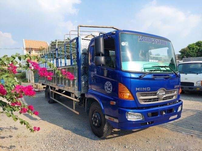 Hino FC 2021 - Màu xanh lam