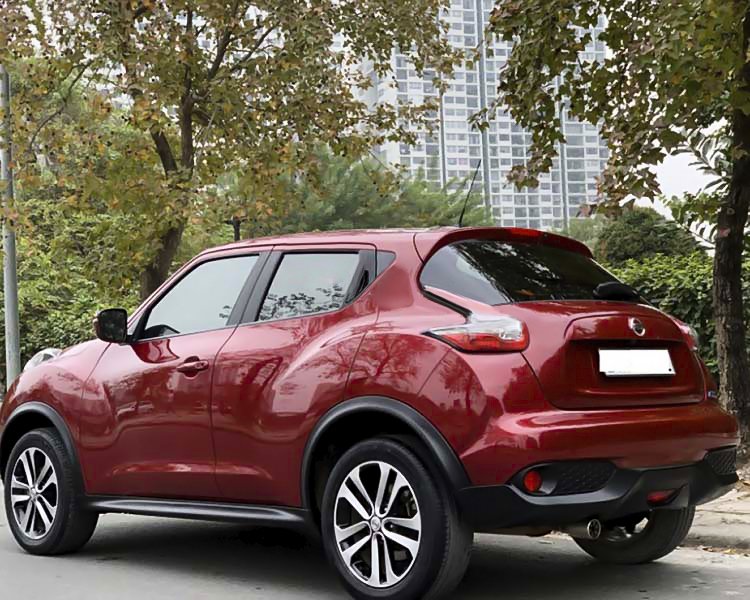 Nissan Juke 2015 - Màu đỏ, nhập khẩu, giá 699tr