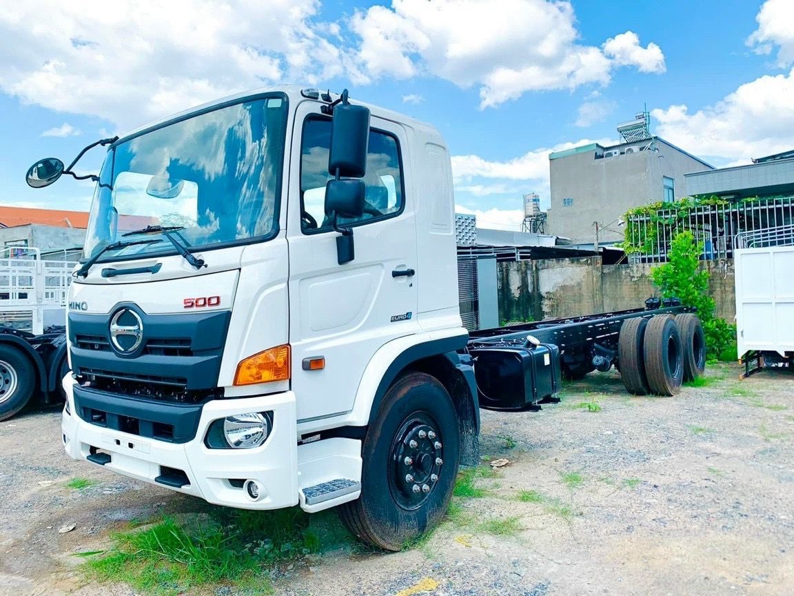 Hino FL 2022 - Giá tốt 1 tỷ 700tr