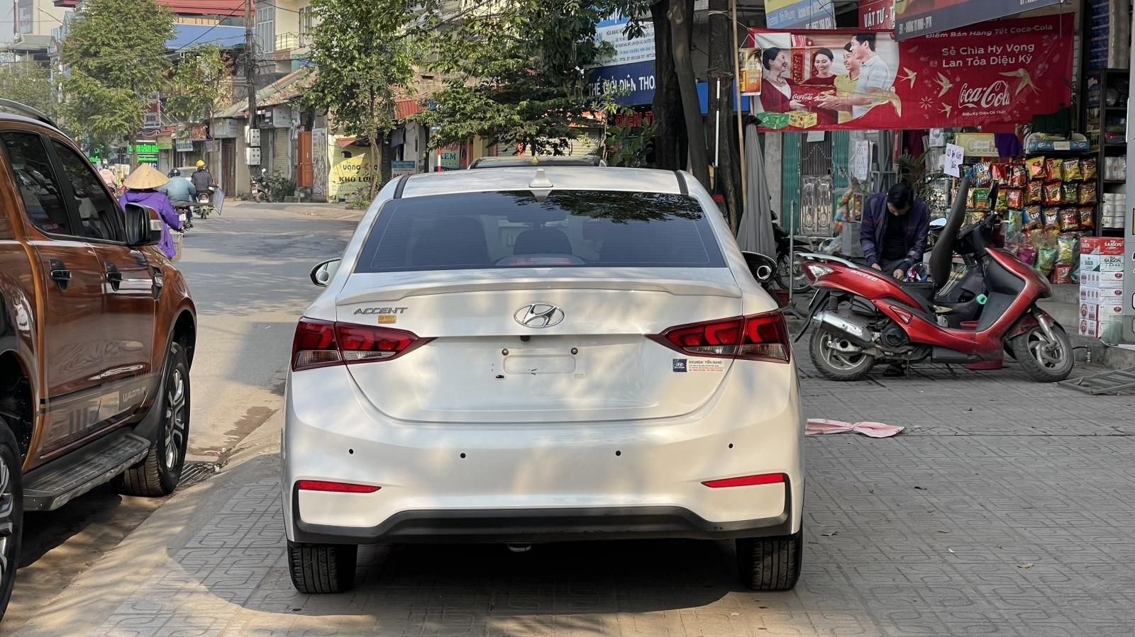 Hyundai Accent 2020 - Màu trắng số tự động, giá 452tr