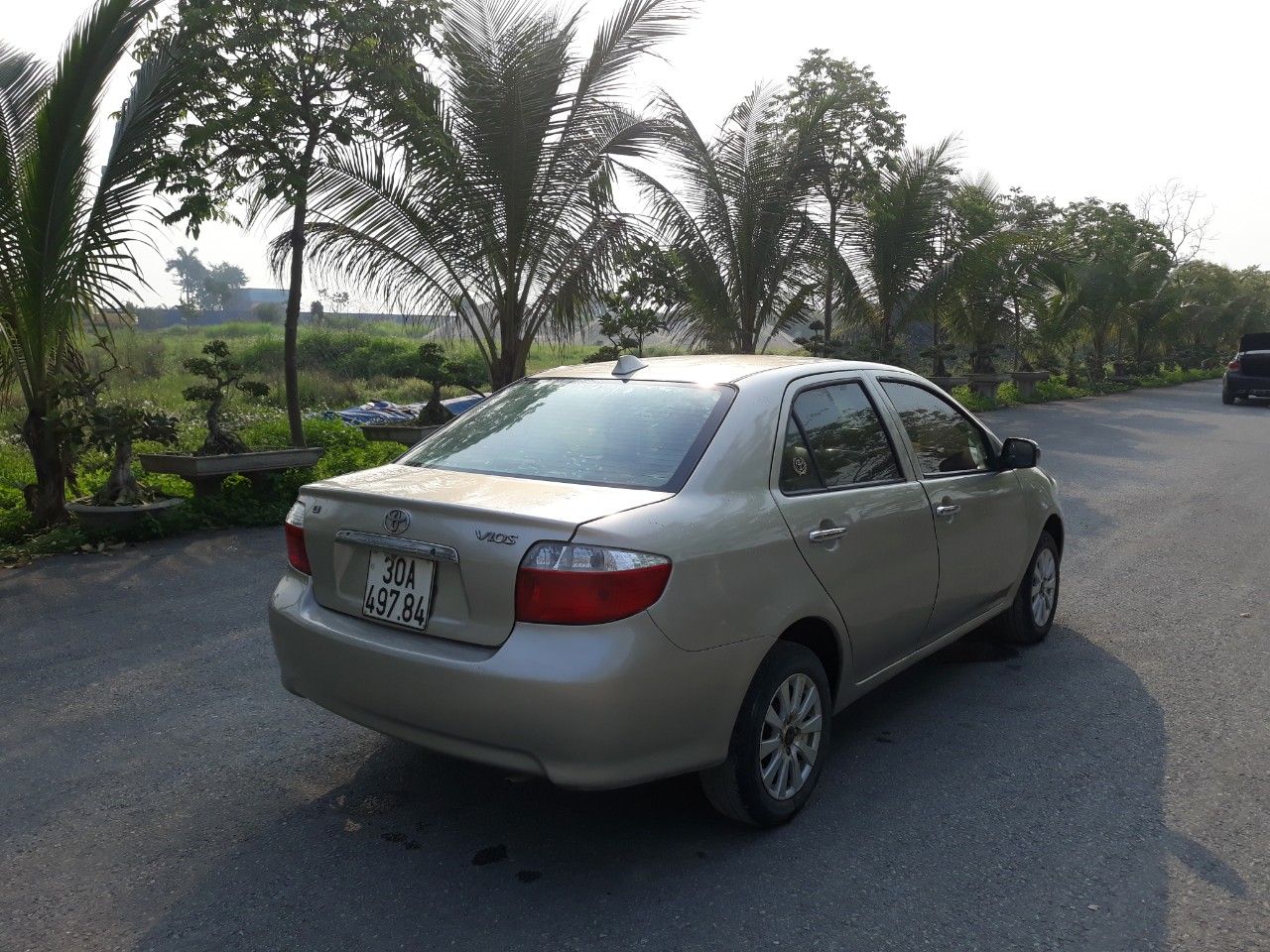 Toyota Vios 2004 - Màu vàng cát, bản G số sàn