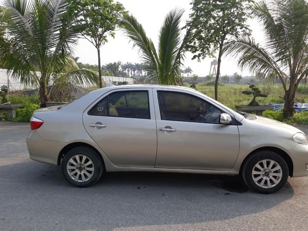 Toyota Vios 2004 - Nội thất ghế da, trần nỉ zin