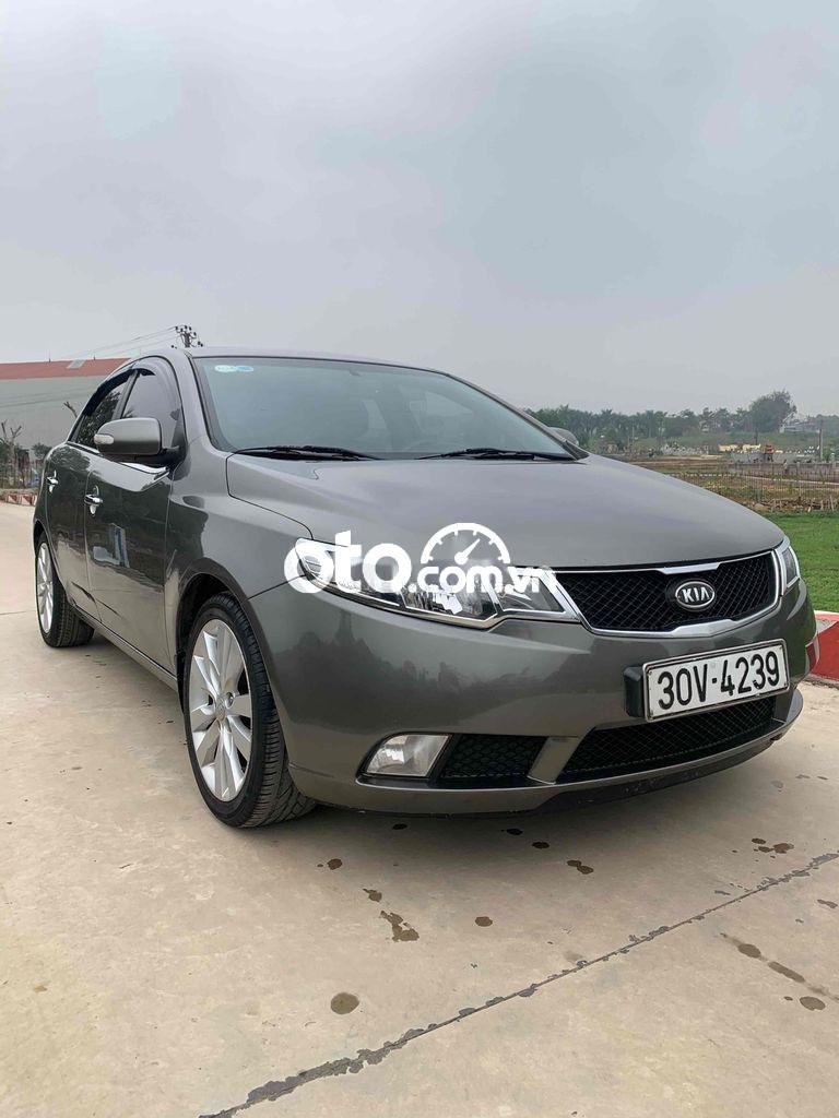 Kia Forte 2009 - Màu xám, nhập khẩu