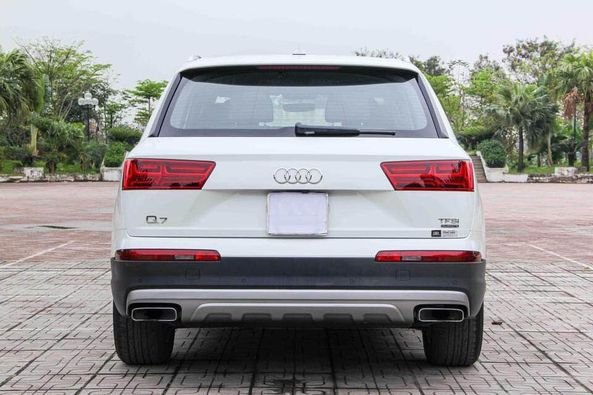 Audi Q7 2016 - Màu trắng, nhập khẩu