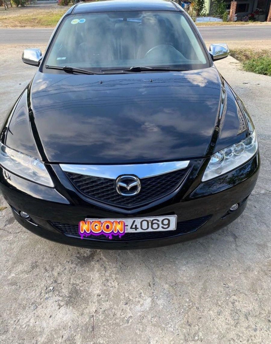 Mazda 6 2003 - Màu đen, giá chỉ 176 triệu