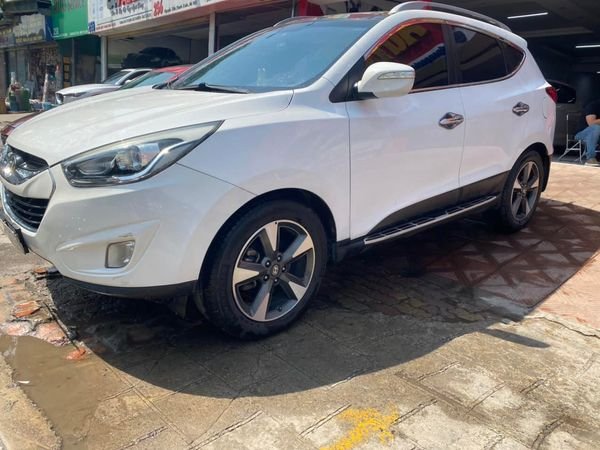 Hyundai Tucson 2013 - Xe màu trắng chính chủ