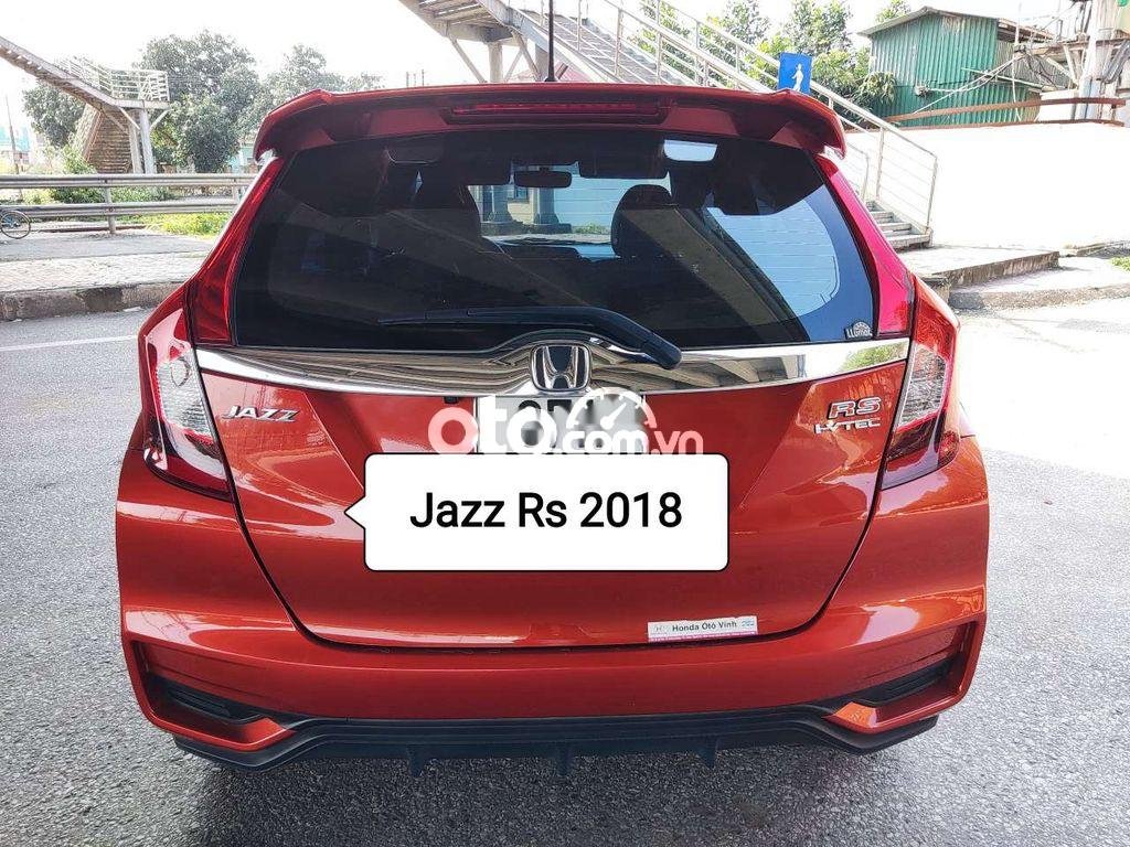 Honda Jazz 2018 - Màu đỏ, nhập khẩu xe gia đình