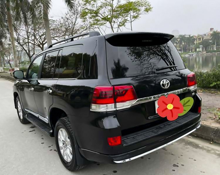 Toyota Land Cruiser 2013 - Màu đen, nhập khẩu chính chủ