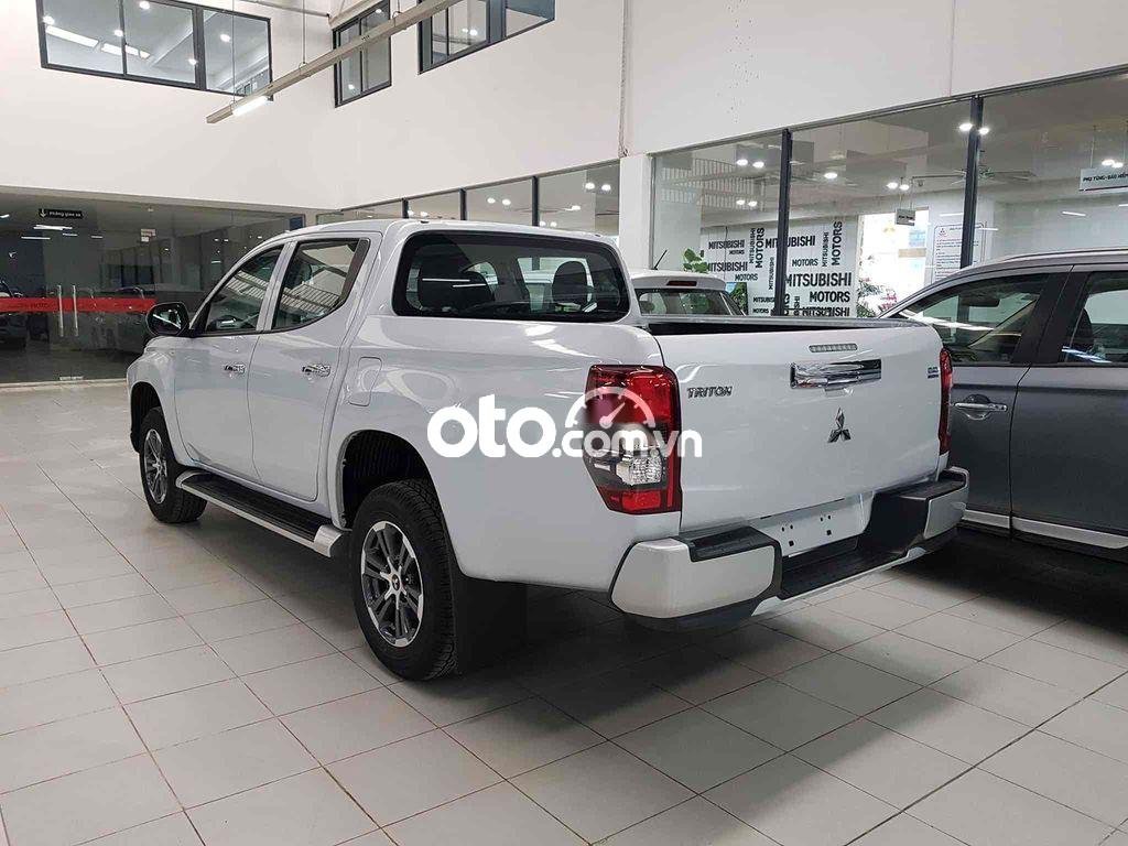 Mitsubishi Triton 2021 - Màu trắng, xe nhập giá hữu nghị